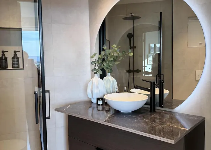 3-roms I Hjertet Av Sandviken * Берген