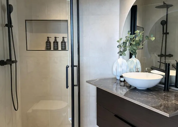 3-roms I Hjertet Av Sandviken Апартаменты